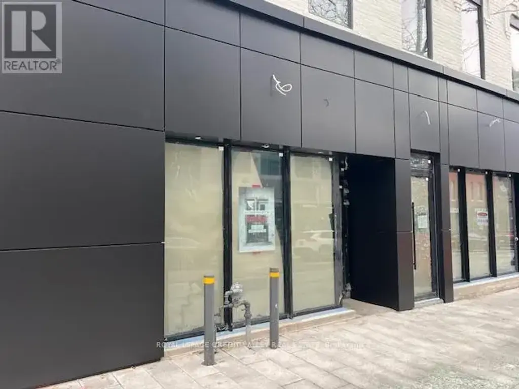 39 Queen Street E, Brampton (Downtown Brampton)
